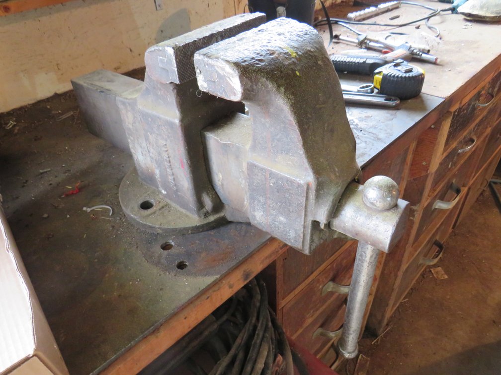 Columbian No. 505 Bench Vise