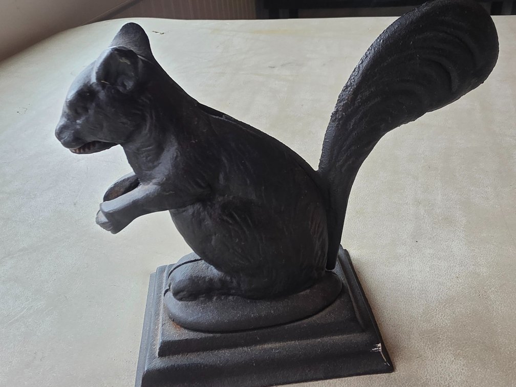 Cast Iron  Squirrel Nut Cracker