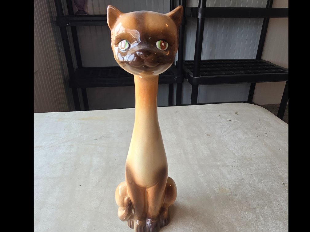 Lefton Siamese Cat