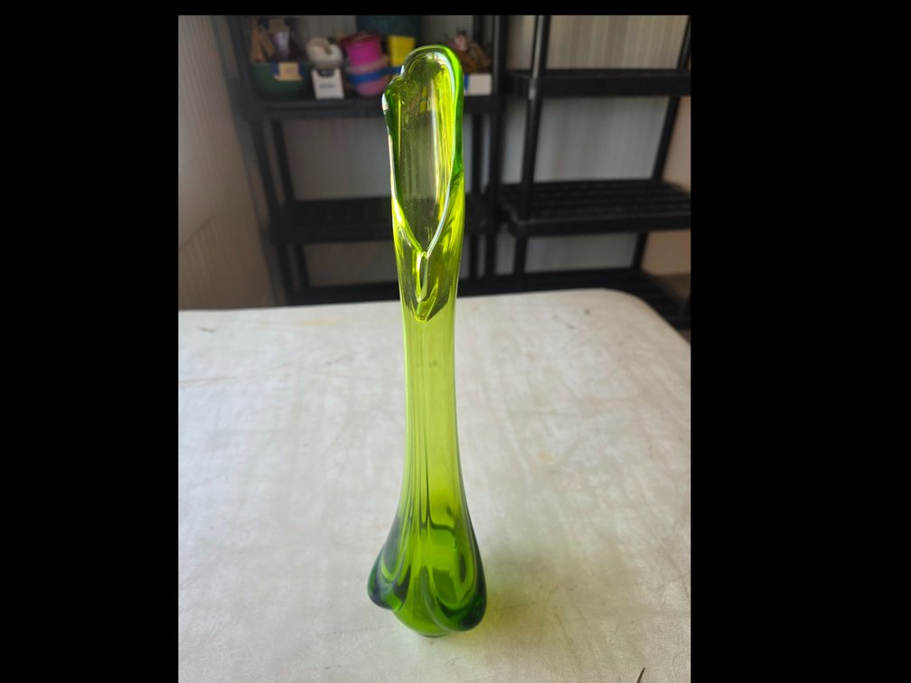 Green Swung Vase
