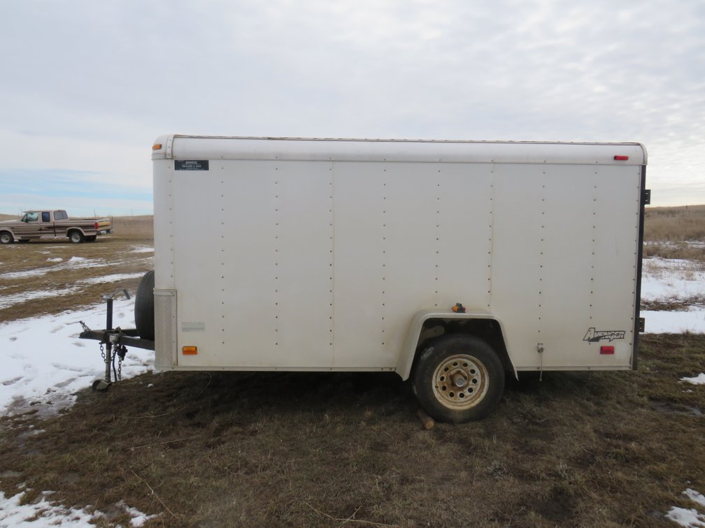 1999 Avenger 12.5’ Enclosed Trailer