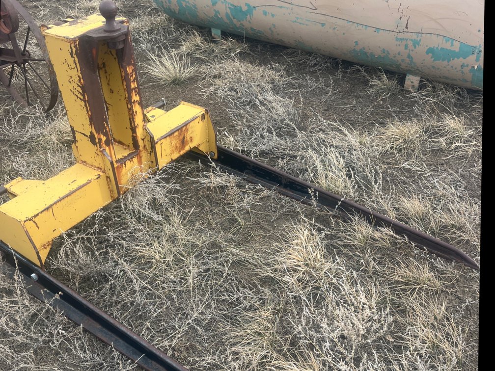 Henning 3-Point Bale Mover