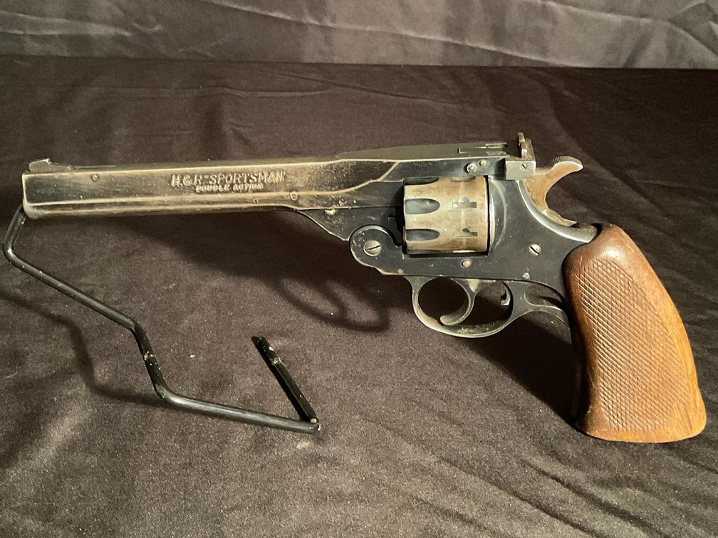 Harrington And Richardson H & R Sportsman Double Action .22 Long Rifle Revolver