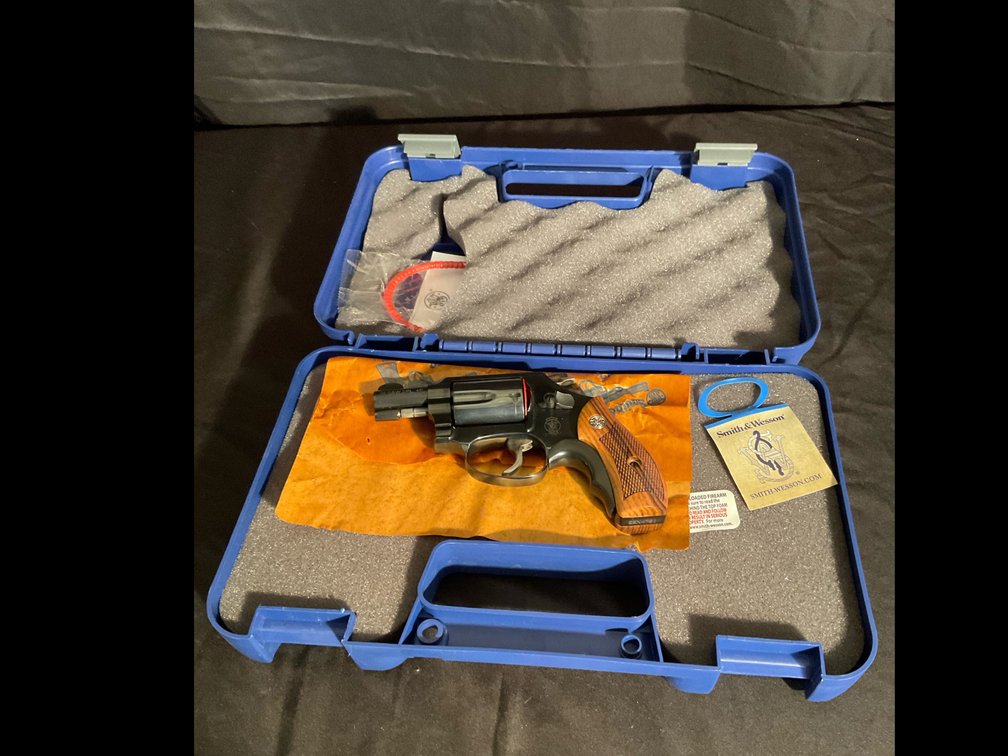 Smith And Wesson Model 36-11 5-Shot .38 Special +P Revolver
