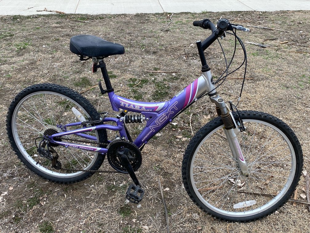 NEXT Tiara 24” Aluminum Woman’s Bike