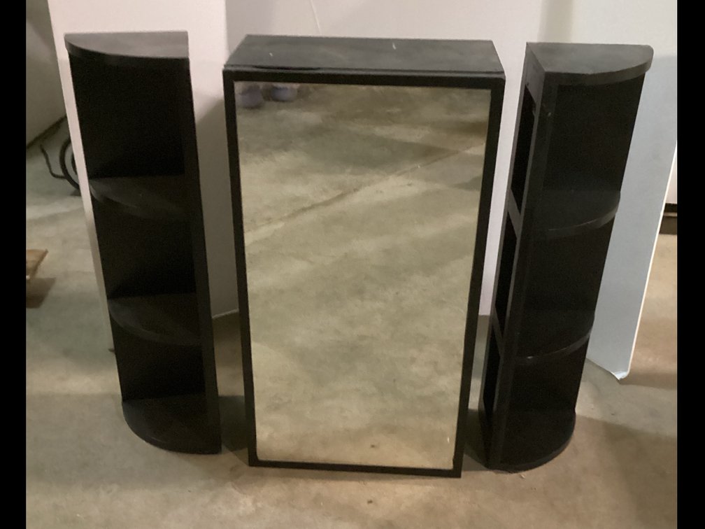 Medicine Cabinet With 2 Side Shelves