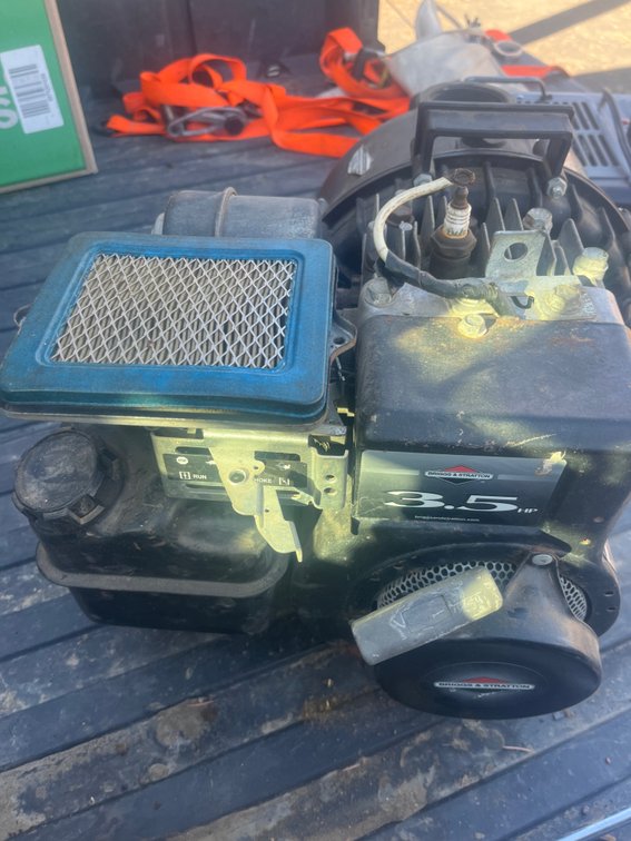Pump with 3.5 HP Briggs And Stratton