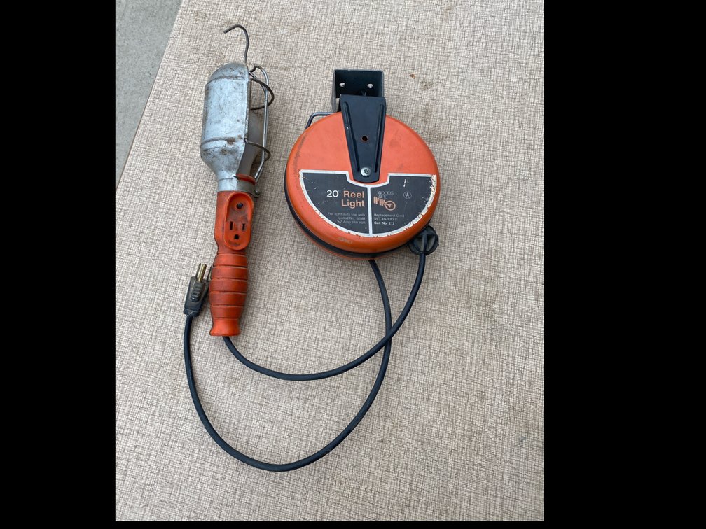 20’ Reel Light Celing/Wall Mount