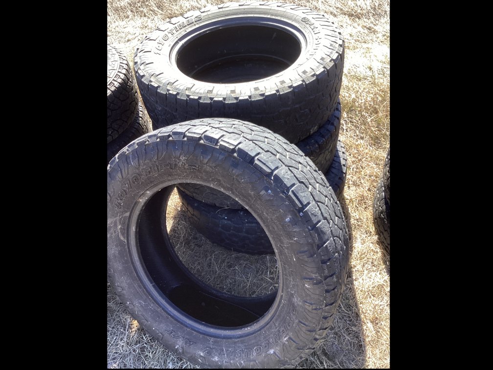 Toyo Open Country LT275/65R20 Tires (4)