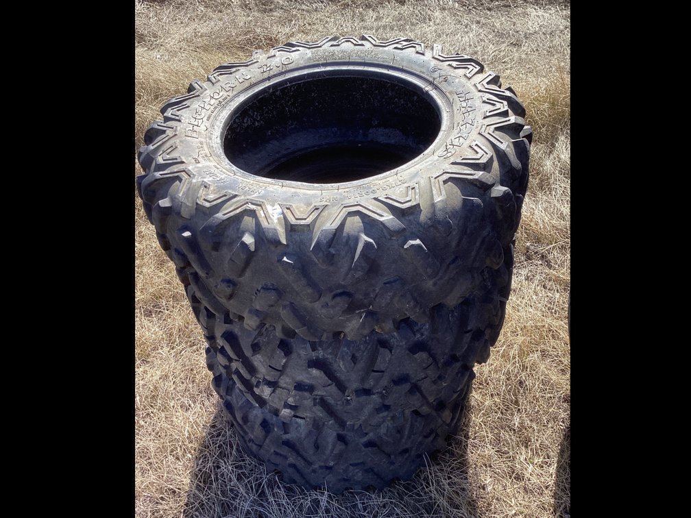 Maxis Bighorn 2.0 27x9.00R14 Tires(3)