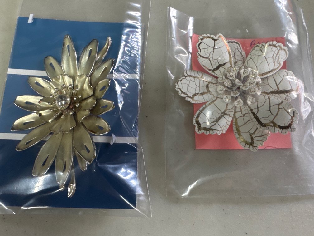 Costume Floral Brooch’s