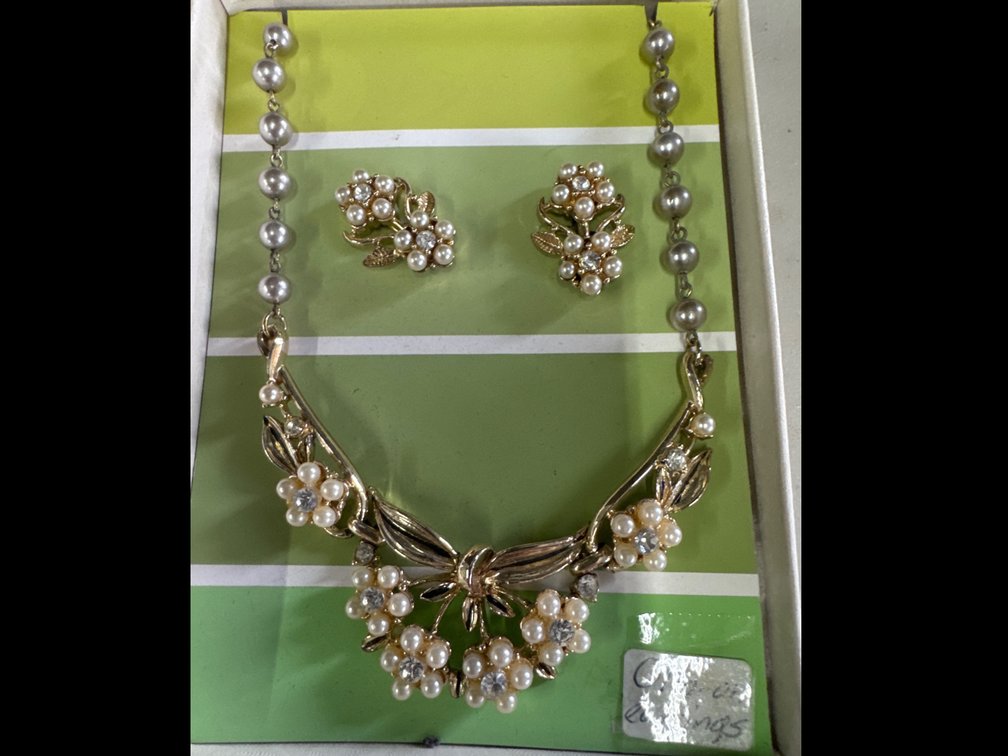 Coro-Demi Parure Necklace and Cluster Clip On Earrings
