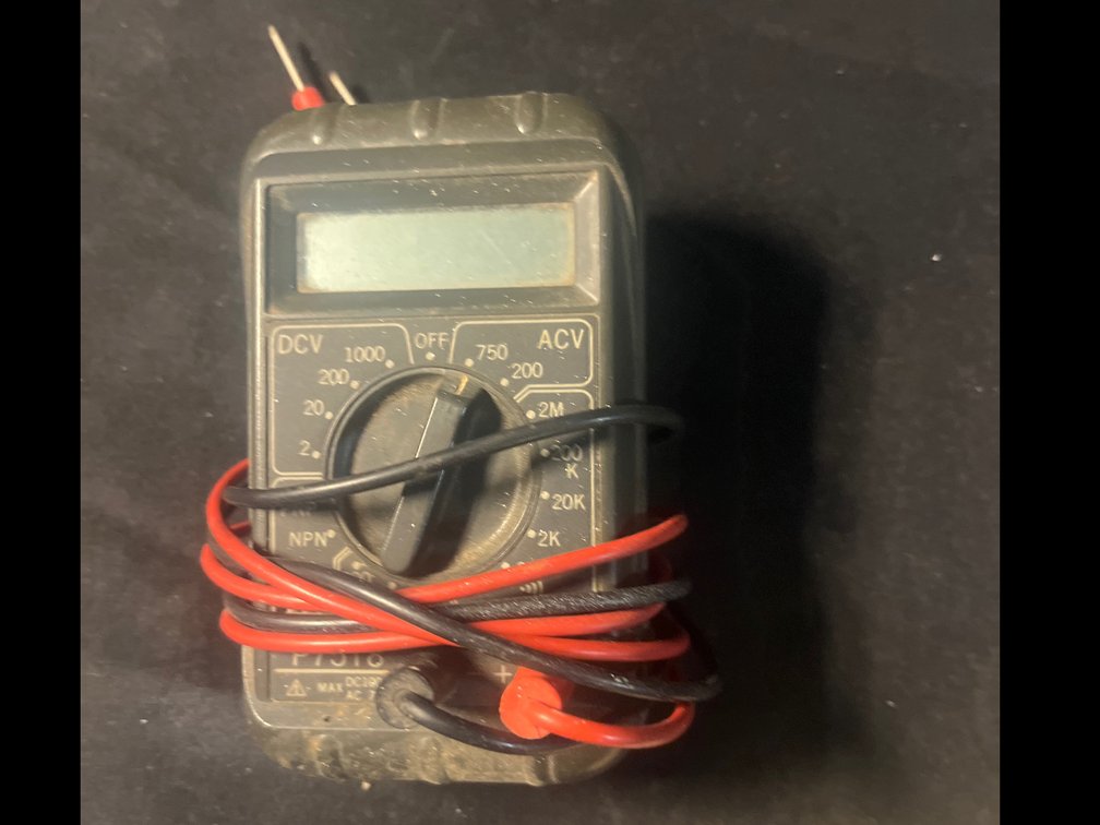 Volt Meter P7518