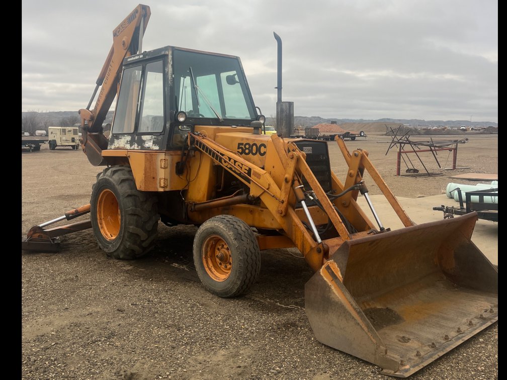 Case 580C Backhoe