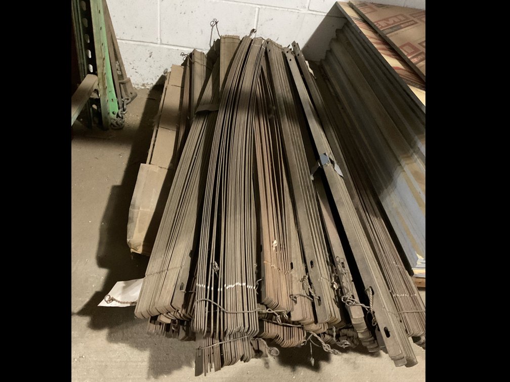 Pallet Of Concrete Flat Form Snap Ties