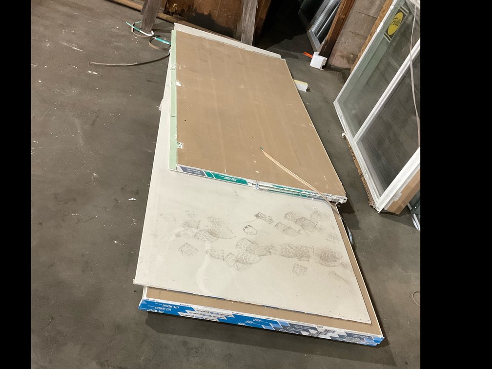 1/2” Lite-Weight Gypsum Board 4’ x 12’ Sheets