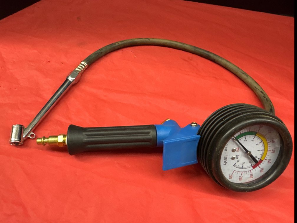 Speedaire Tire Inflator W/Gauge