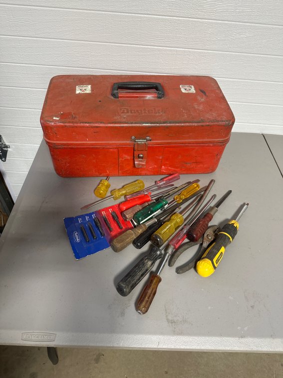 Daytek Steel Tool Box w/ Screwdrivers