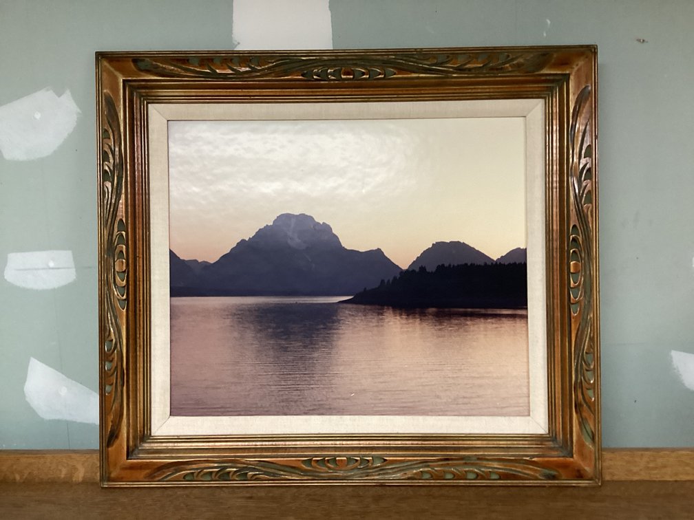 Mountain Lake Scene Picture