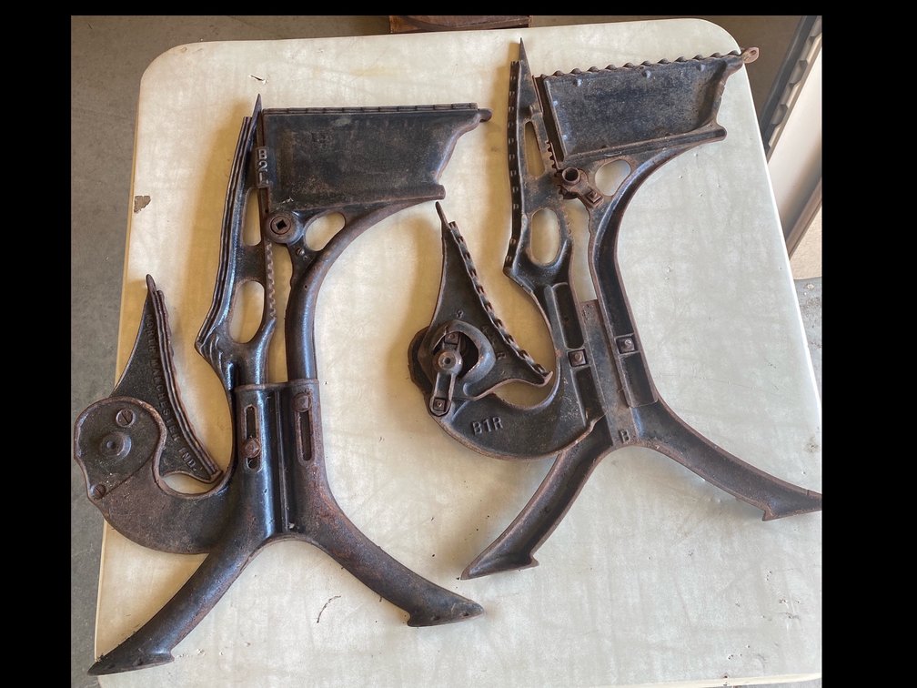 Cast Iron School Desk Legs from Hodges