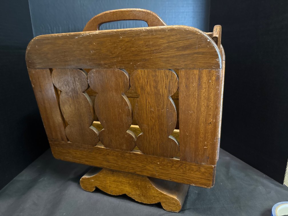 Magazine Rack