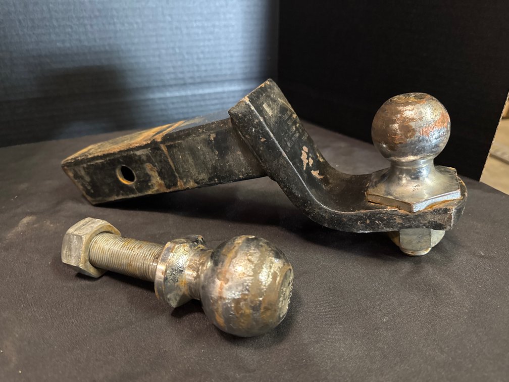 Reciever Hitch W/ 2” Ball and Extra 2-5/16” Ball