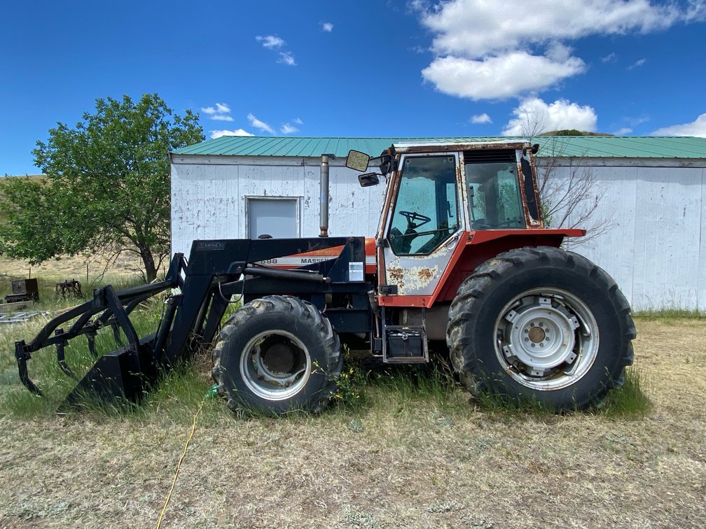 Massey Ferguson 698 Tractor