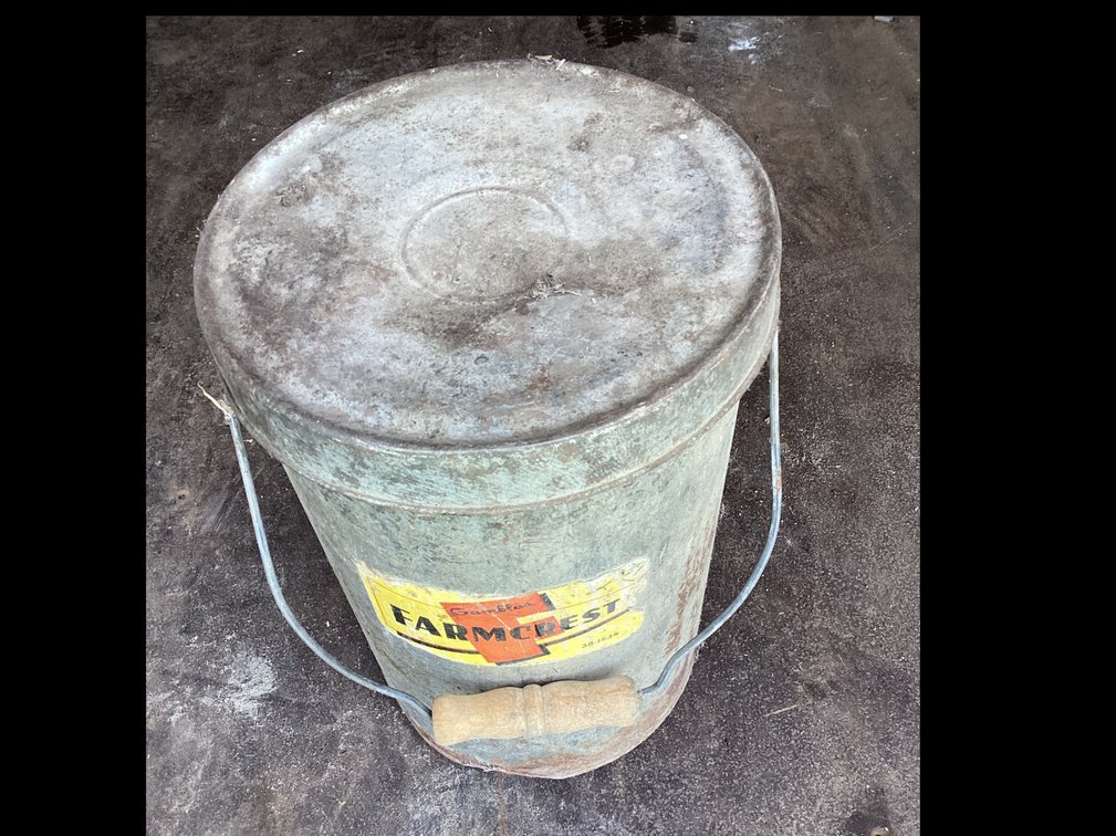 9x13” Gambles Farmcrest Cream Can