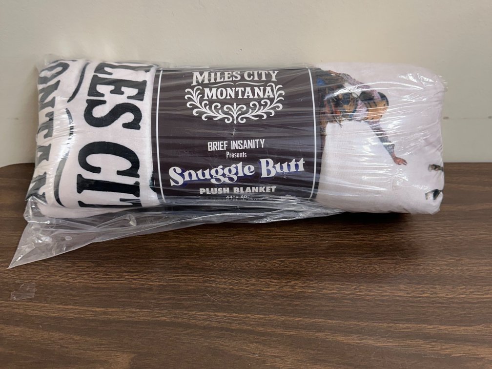 Unique Creations Suggle Butt Plush Blanket