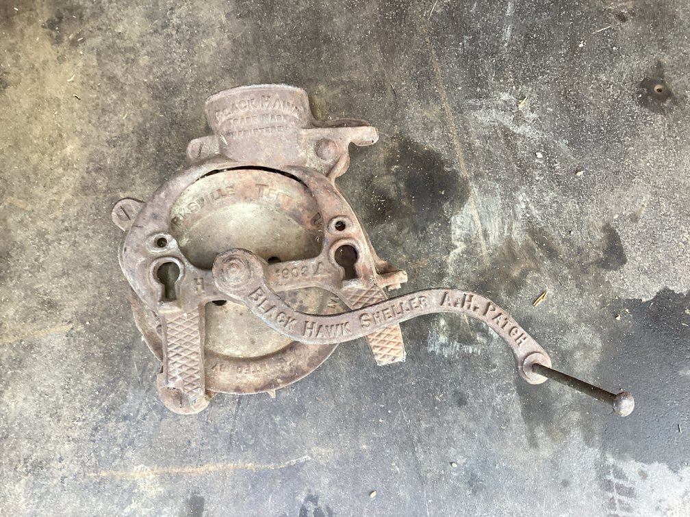 Blackhawk Corn Sheller