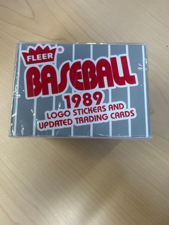 Unopened Fleer Baseball Card Set 1989