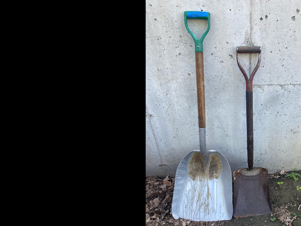Aluminum Scoop Shovel & Steel Spade Shovel