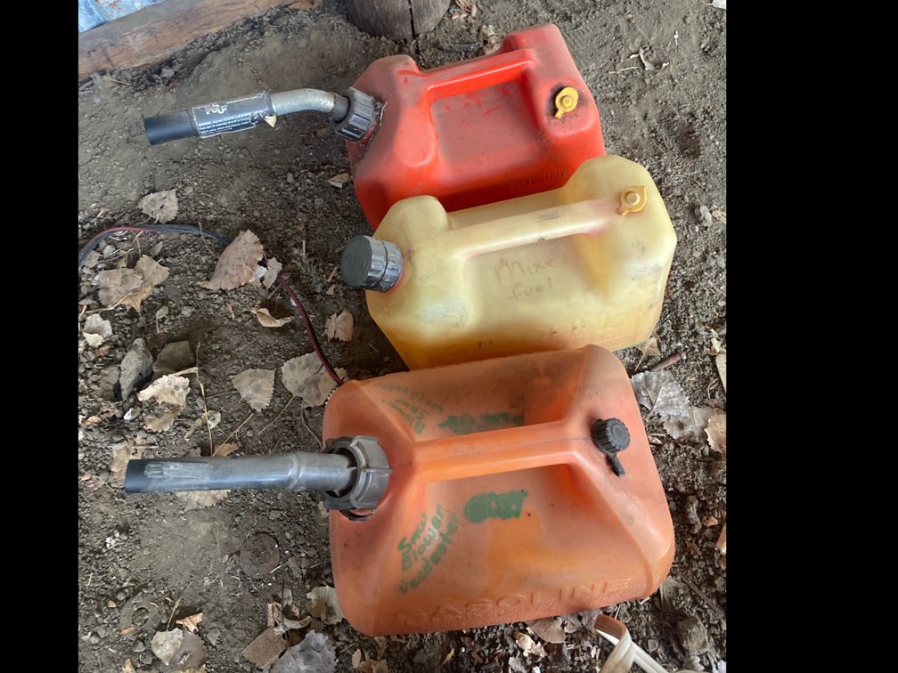 2 Gallon Gas Can Lot of 3