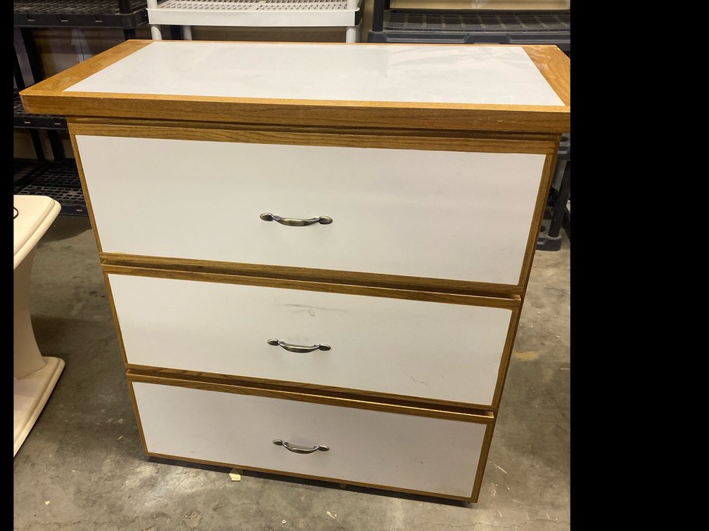 3 Drawer Dresser