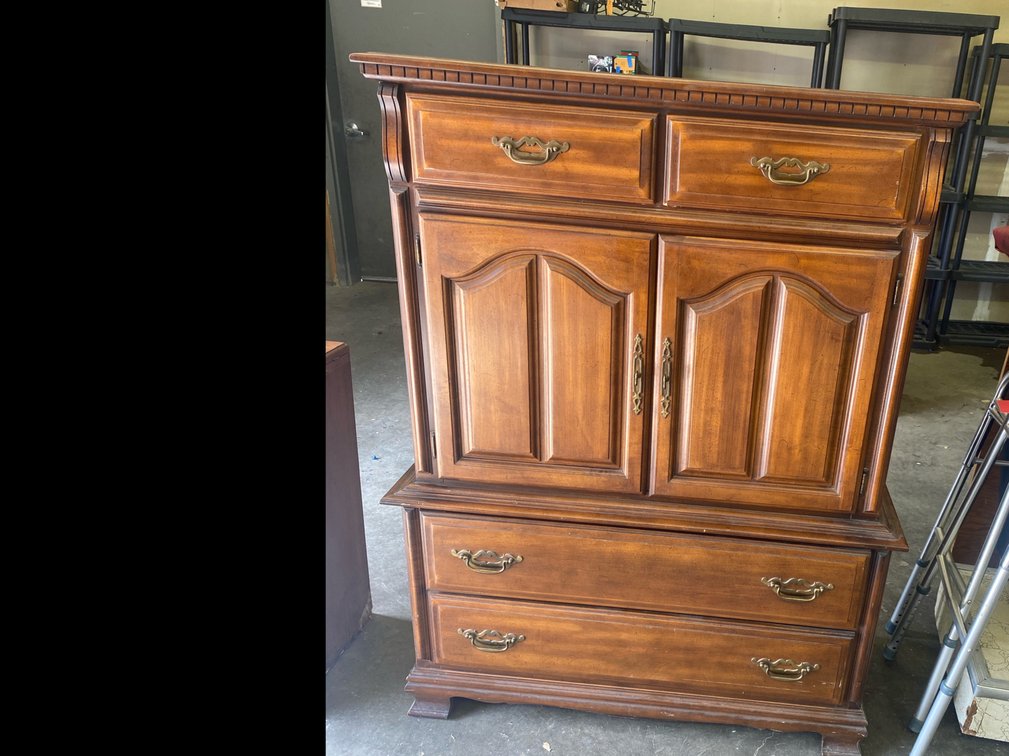 Armoire