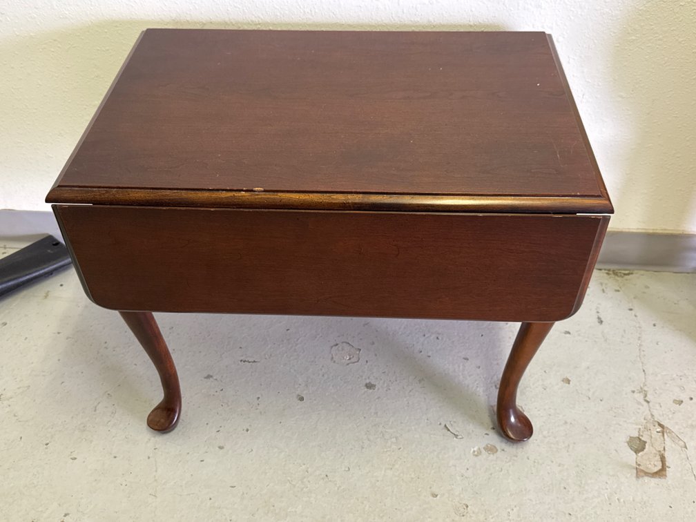 Drop Leaf End Table