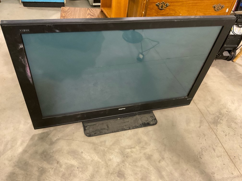 52” Sanyo Vizon Flat Screen TV