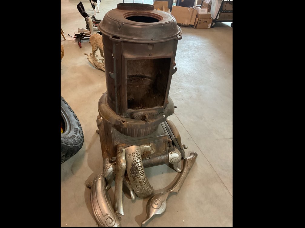 Oakland National Cast Iron Stove