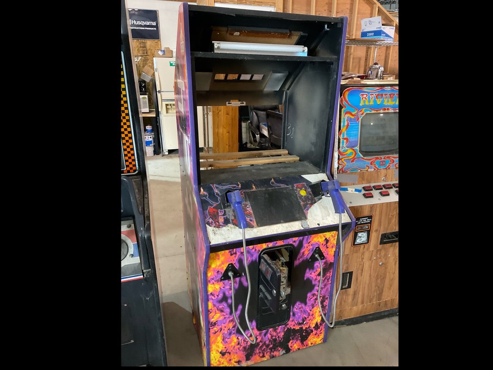Atari Site 4 Arcade Game Body