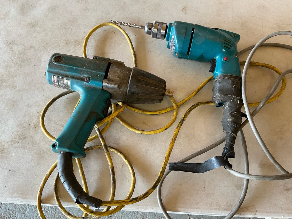Makita Electric1/2” Drive Impact Wrench & 10mm Drill