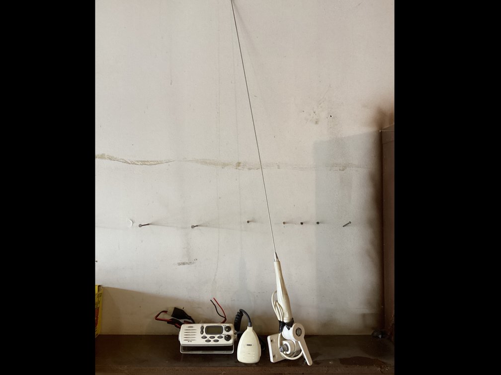 Uniden Marine Radio & Antenna