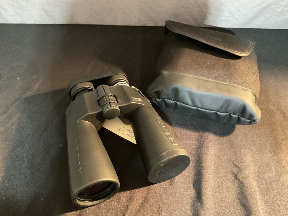 Pentax SP 20x60 WP 2.2 Binoculars