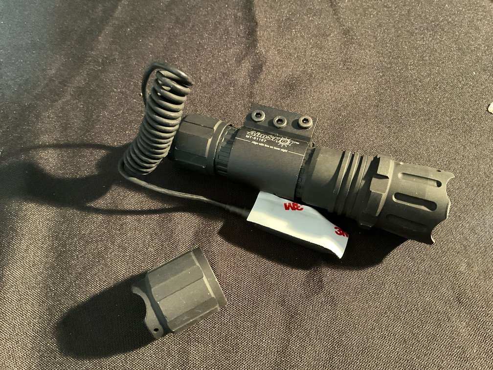 Aimshot MT-61167 3 Position AR-15 Light