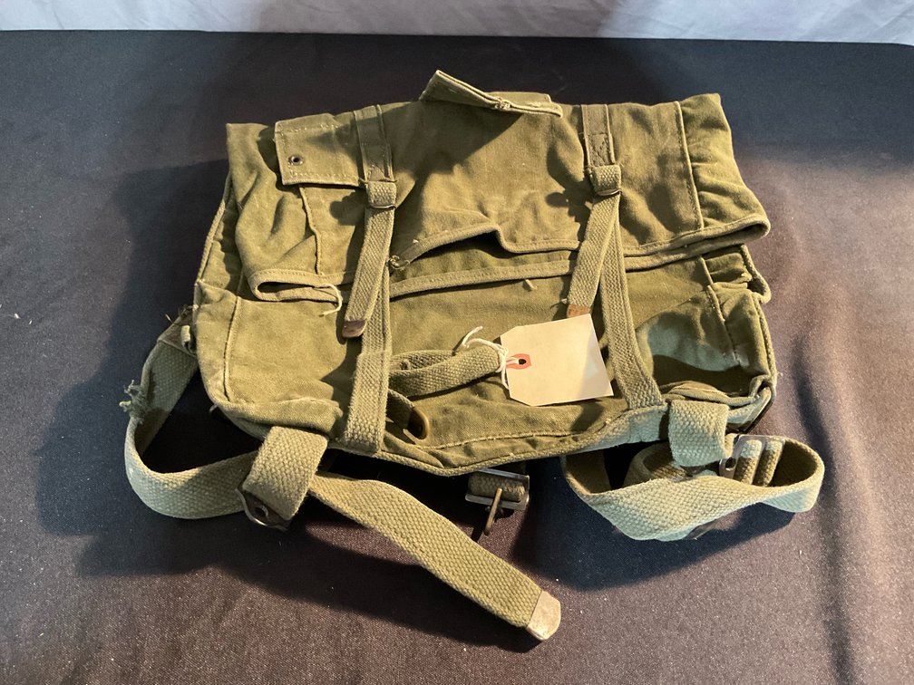 1967-68 Vietnam Era Field Bag