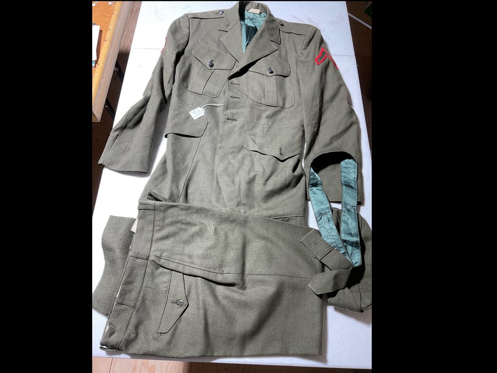 Vietnam Era Marine Dress Uniform Size 40S