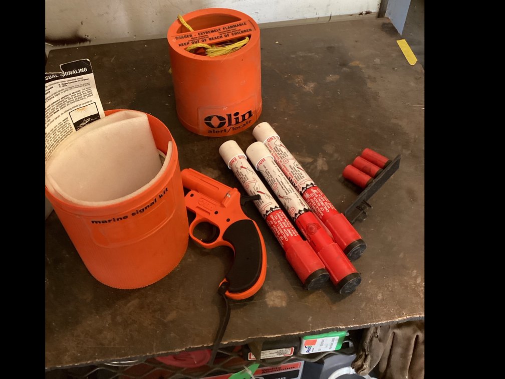 Marine Signal Kit
