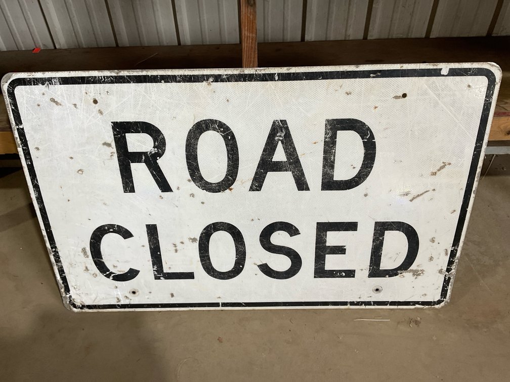 30x48” Road Closed Sign