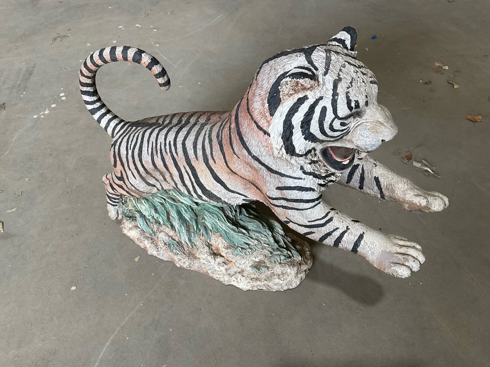 Plaster Tiger Statue 32x27”