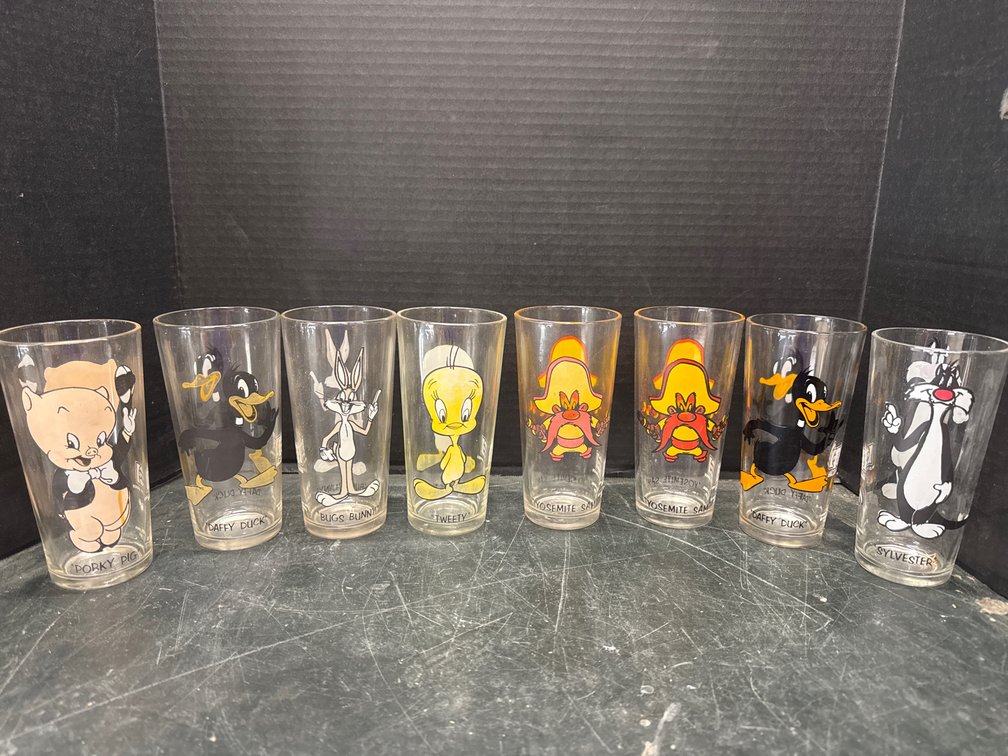 1973 Looney Tunes Pepsi Collector Series Glasses