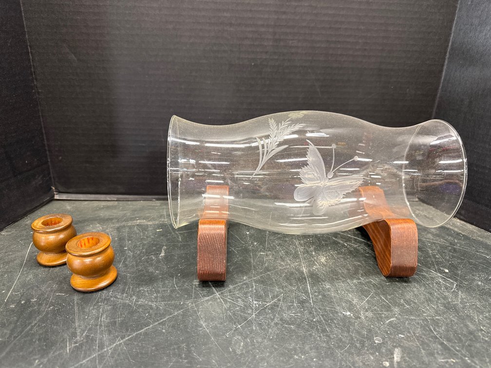 Etched Hurrican Glass Decor and Wood Candle Holders